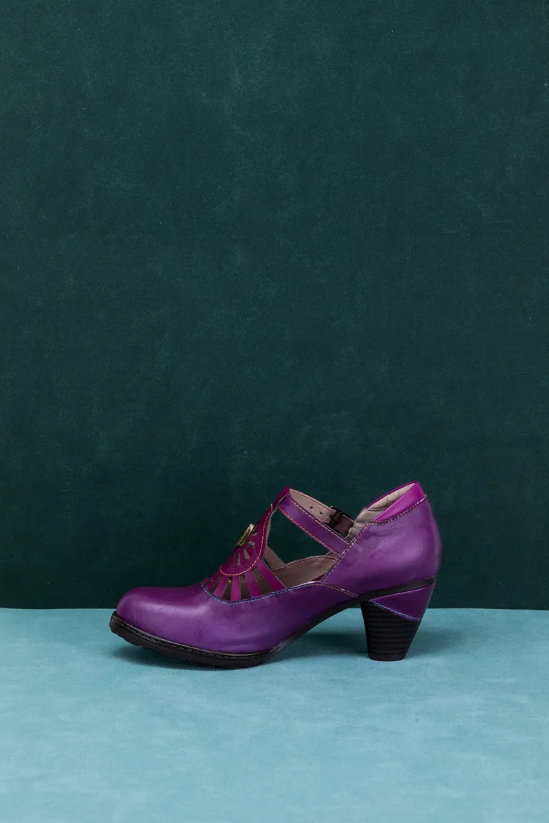 Radiant Cutout Leather Pump - Purple