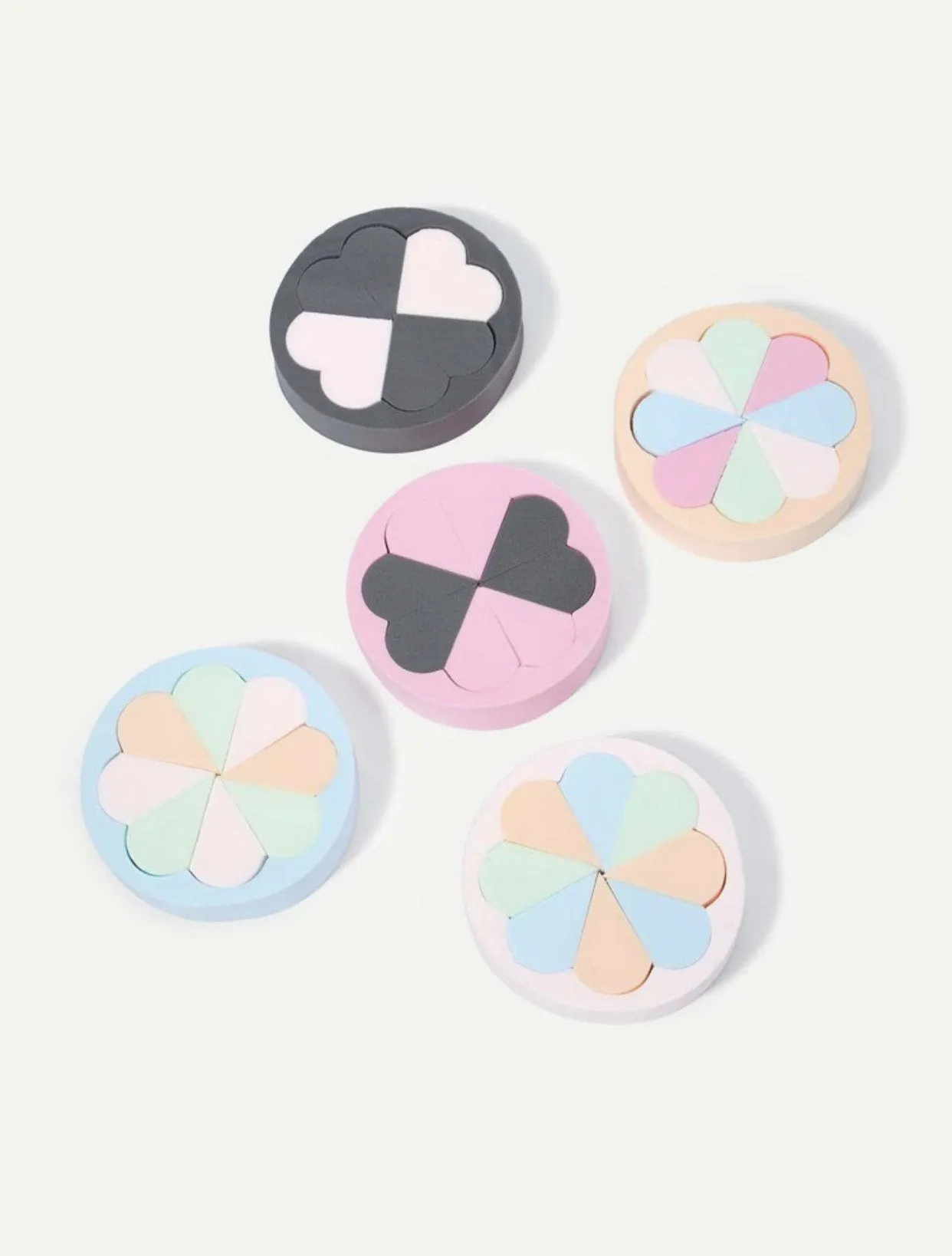 Random Color Round Makeup Puff