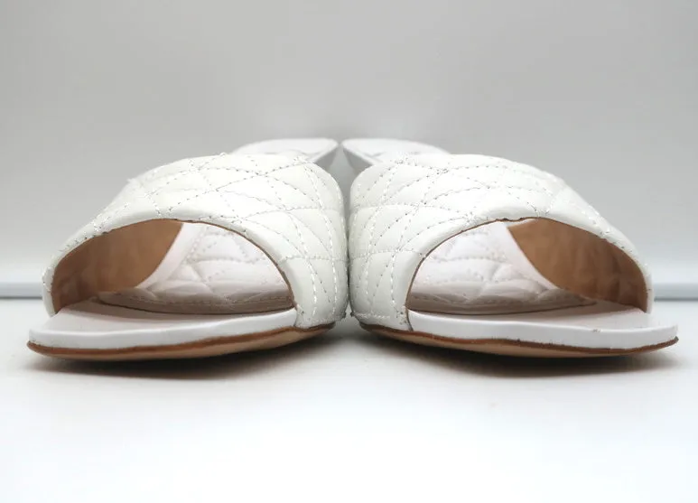 Schutz Fryda Mules White Quilted Leather Size 9 Open Toe Sandals NEW