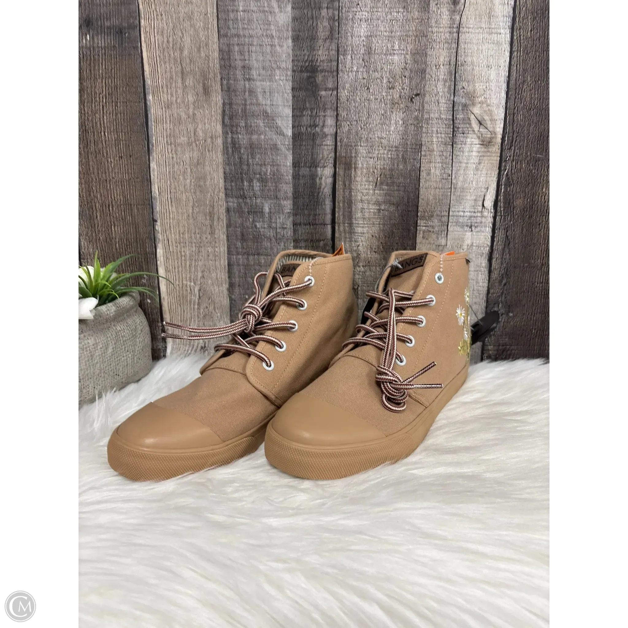 Shoes Sneakers By Cme In Brown, Size: 10.5