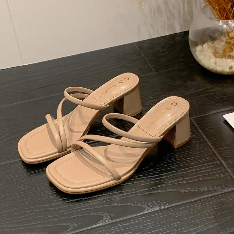 Strappy Block Heeled Sandals For Petite Feet ES37