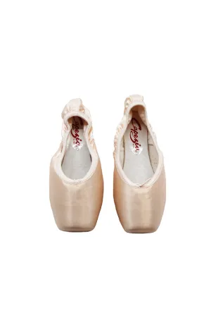 Studio Pointe Shoe