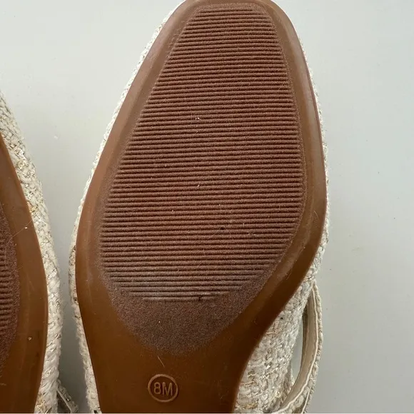 Tahari-NWT- Password-Tweed-Mary Jane-Sling Back-Buckle-Cream-Gold-Classic-Size 8