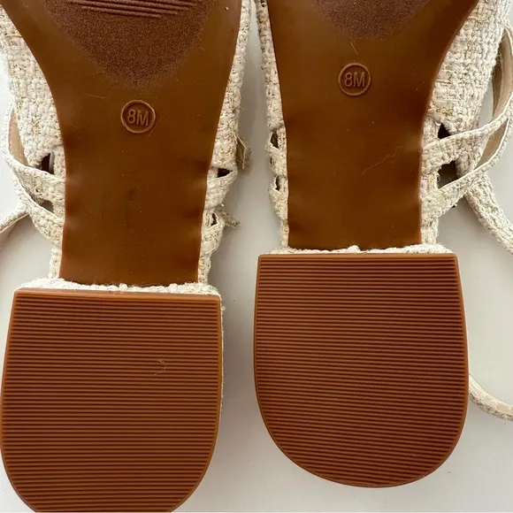 Tahari-NWT- Password-Tweed-Mary Jane-Sling Back-Buckle-Cream-Gold-Classic-Size 8