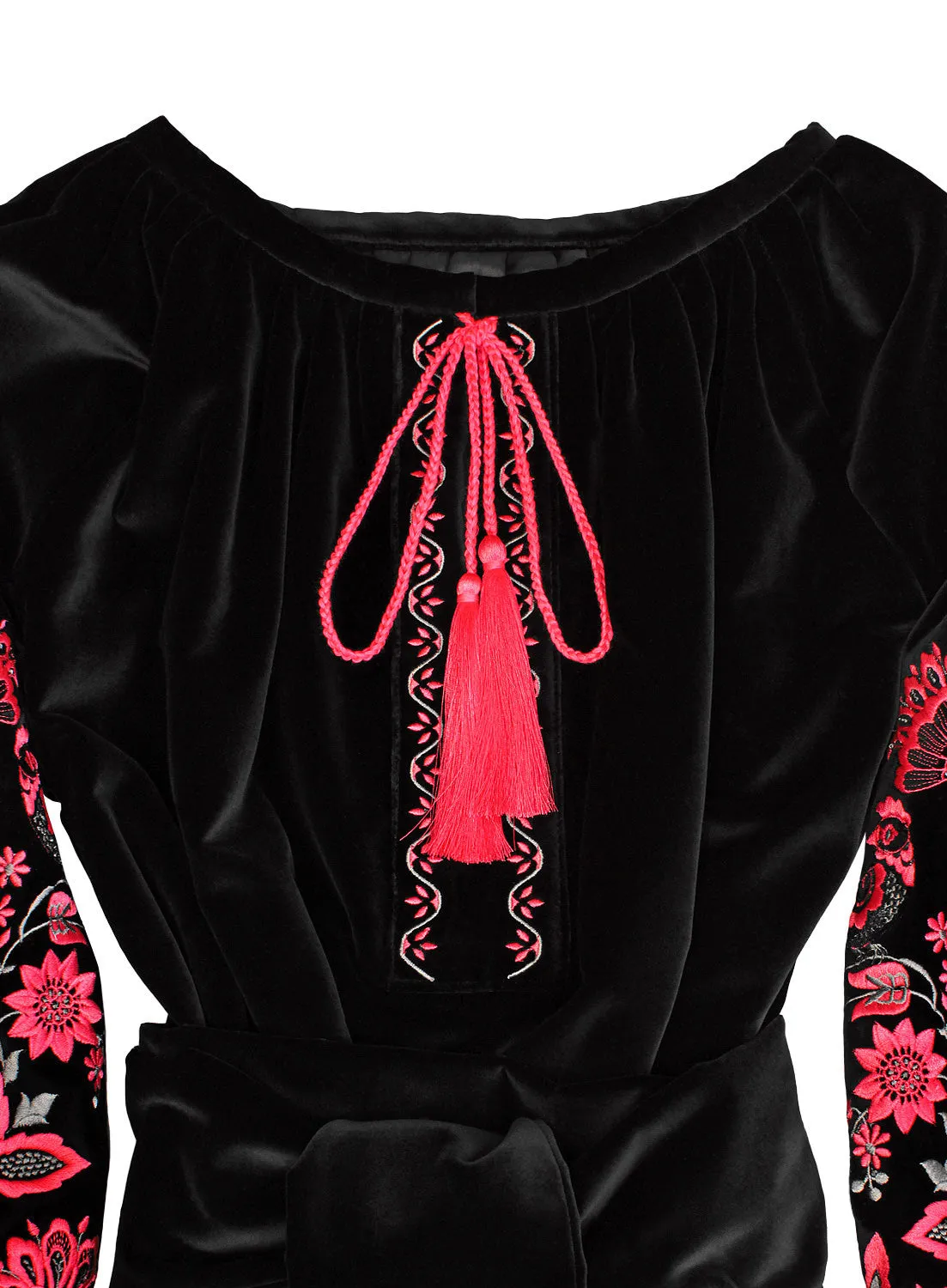 Velvet kaftan with flower embroidery