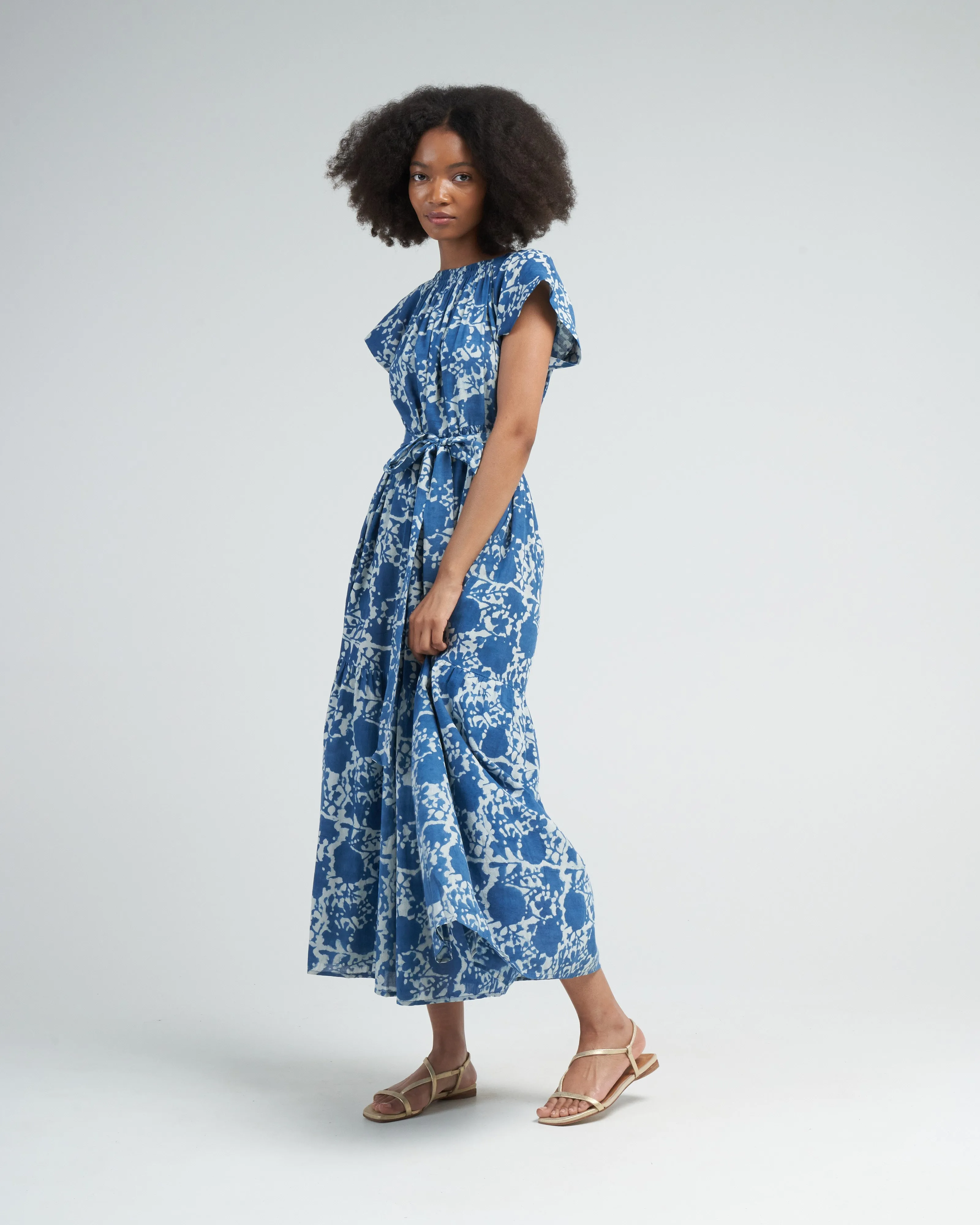 vienna maxi in indigo bloom - blue
