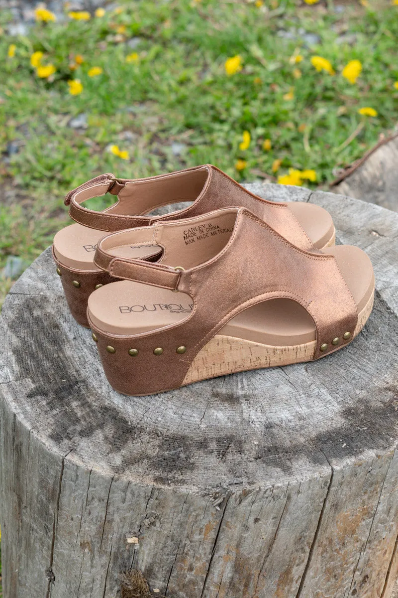 Walk My Way Wedge Sandals in Bronze