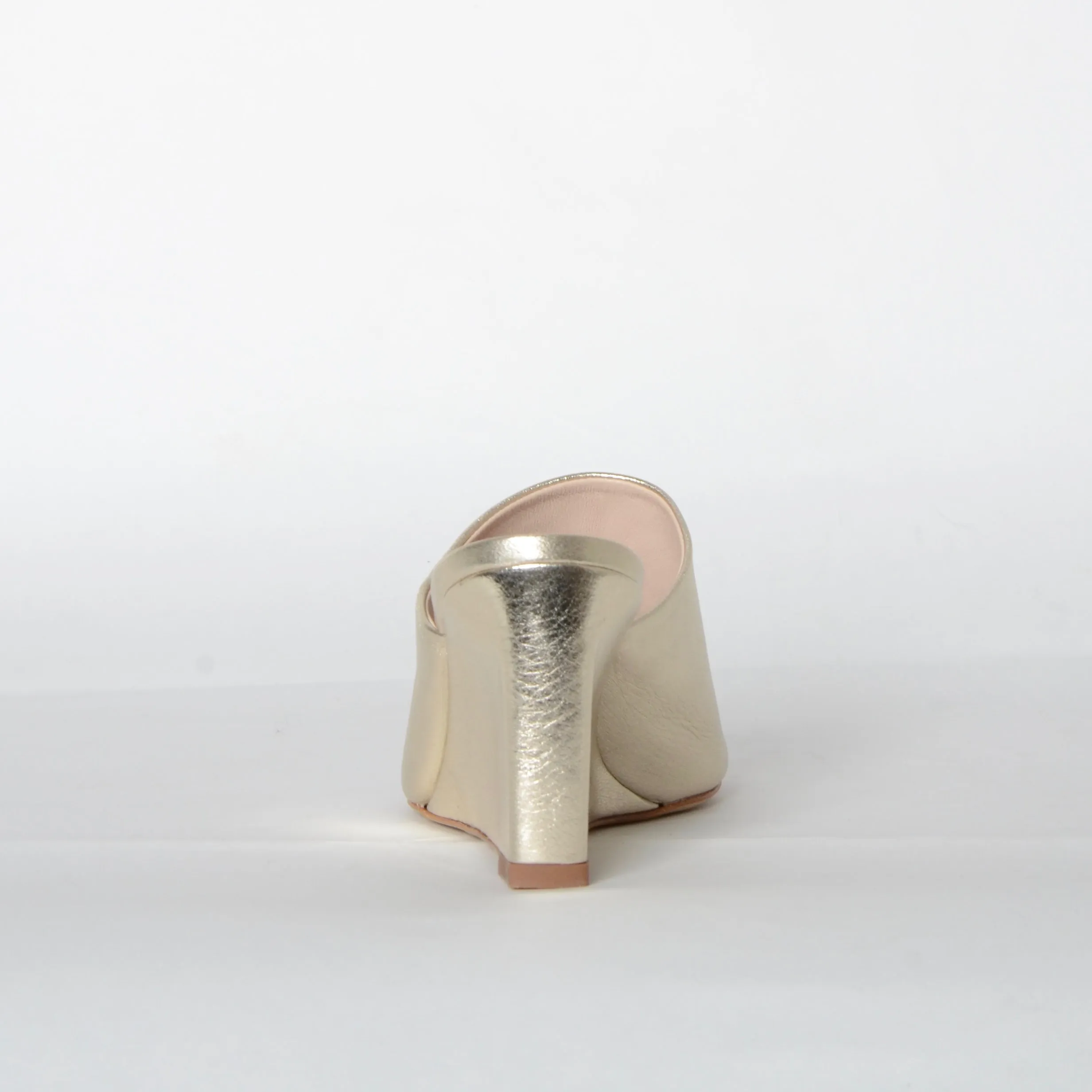 Wedge Mule