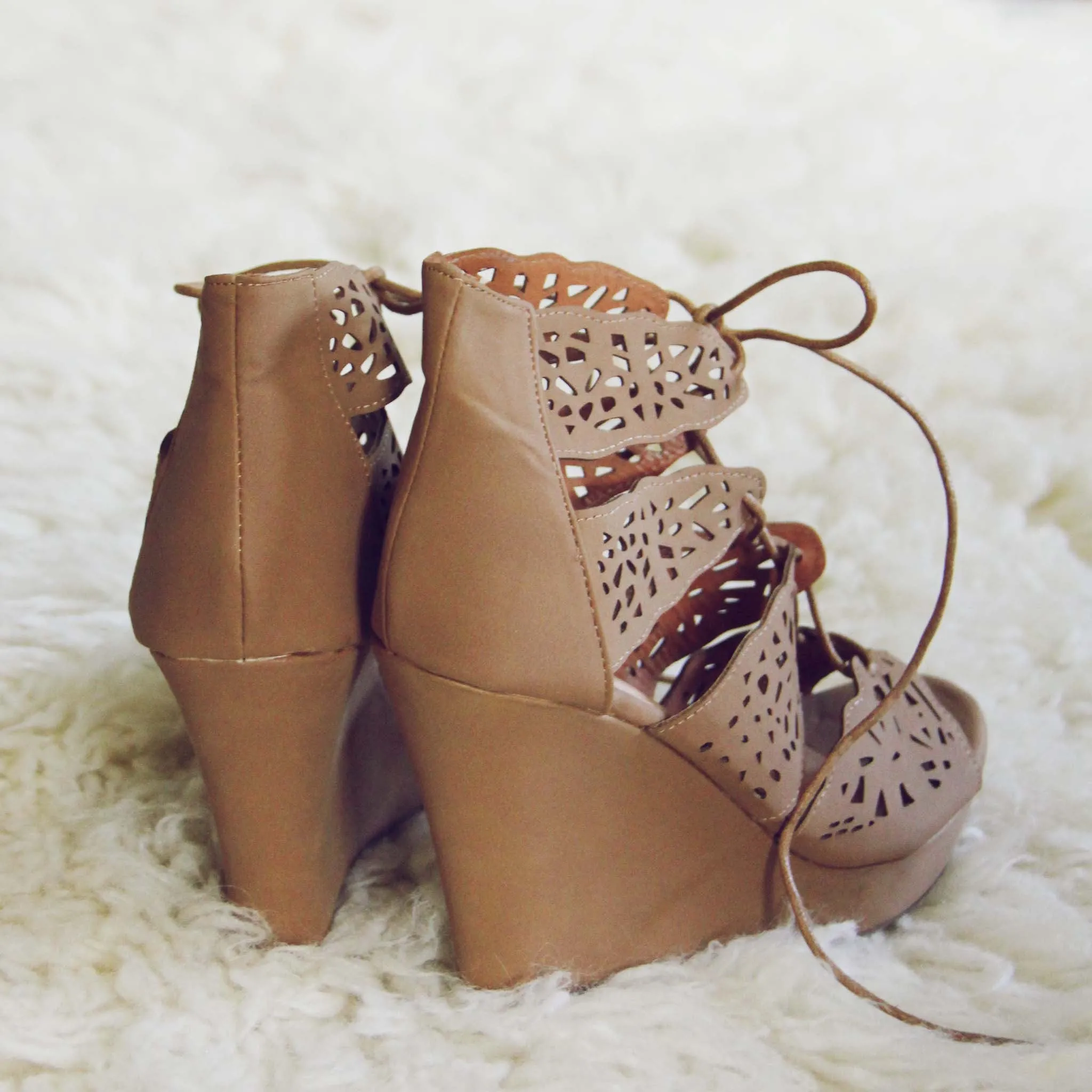 Willow & Fox Wedges